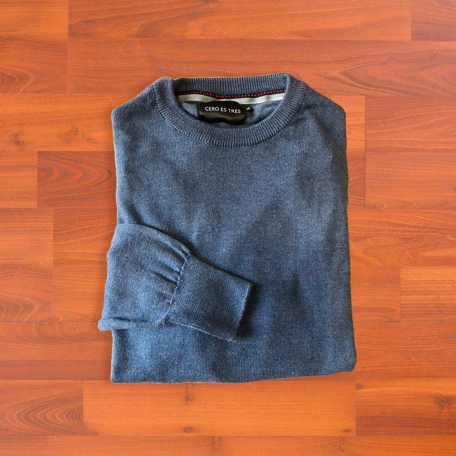 SWEATER DALLAS AZUL MARINO
